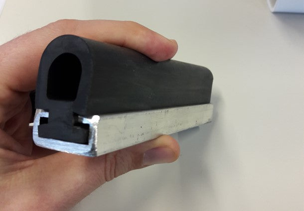 RUBBER EPDM RUBBERPROFIEL 60 SH.A ZWART