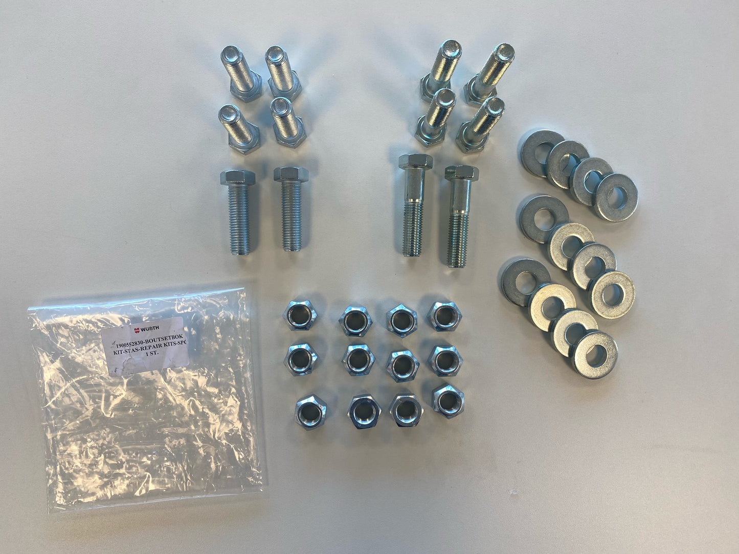MONTAGESET FÜR 1 LAGERBOCKE SAF / LAGERBOCKE DCA /