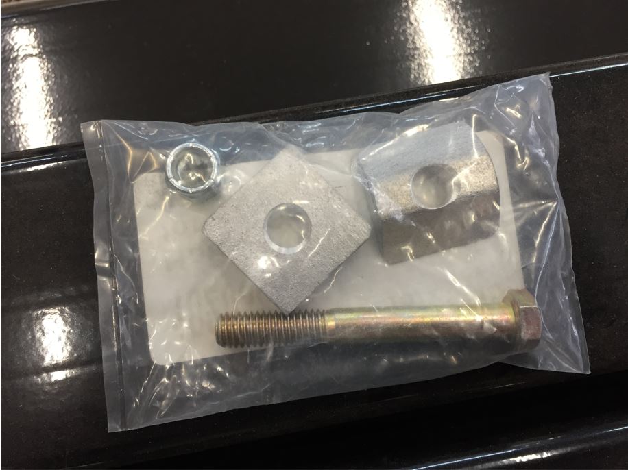 SET DE FIXATION DU MOTEUR