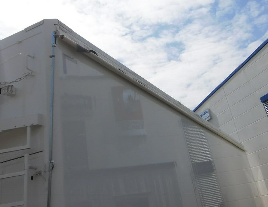 ZIJDELINGS BESCHERMZEIL - HOOGTE 13,6 X 3.2 M - SI