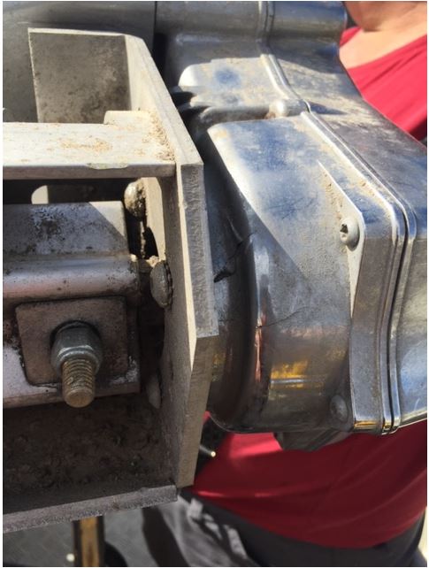 MOTEUR POUR ENROULER LA BACHE. 24V-S/N : TS